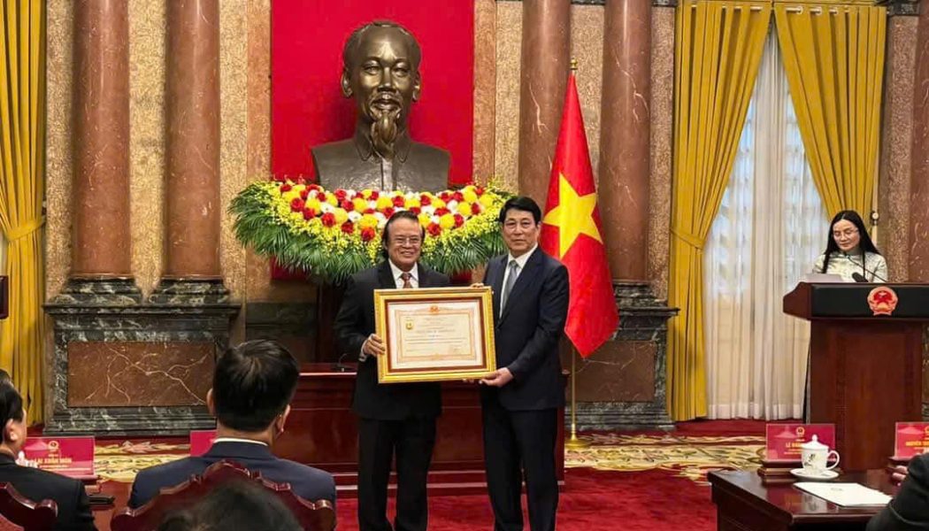 CHÚC MỪNG NGÀY THẦY THUỐC VIỆT NAM 27/2