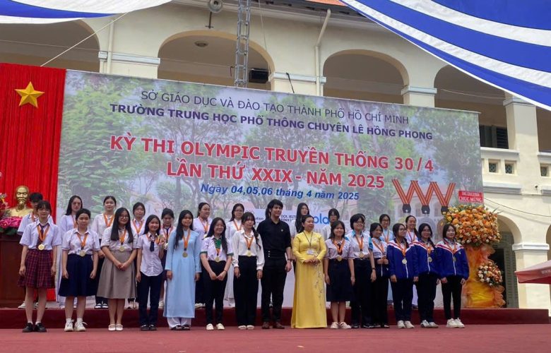 🎉 THPT Hoà Vang Tỏa Sáng tại Olympic 30/4 – Góp Sức Trí Tuệ Mừng Đại Lễ Thống Nhất Non Sông 🎓