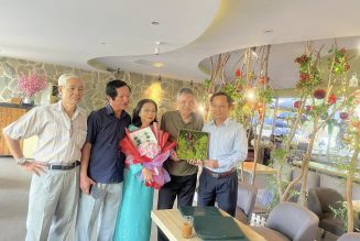 Ngày hội ngộ ấm áp: Thầy trò Hòa Vang hội ngộ cùng thầy Nguyễn Hường tại TP.HCM